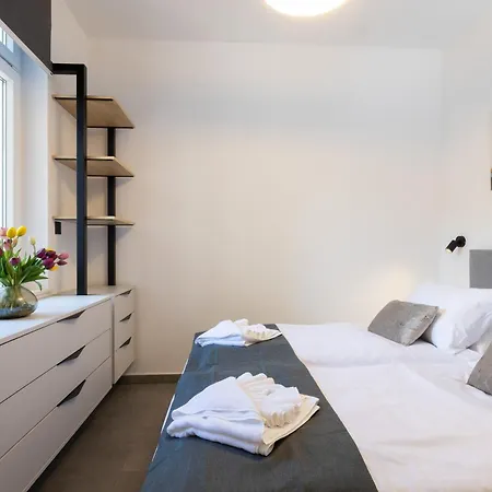 Deluxe Nila Apartment *