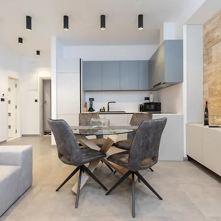 Deluxe Nila Apartment