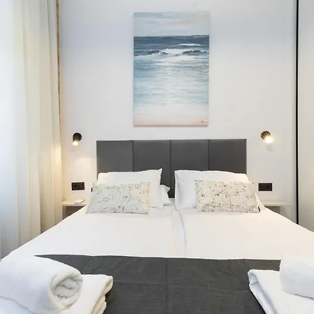 Deluxe Nila Apartment Split